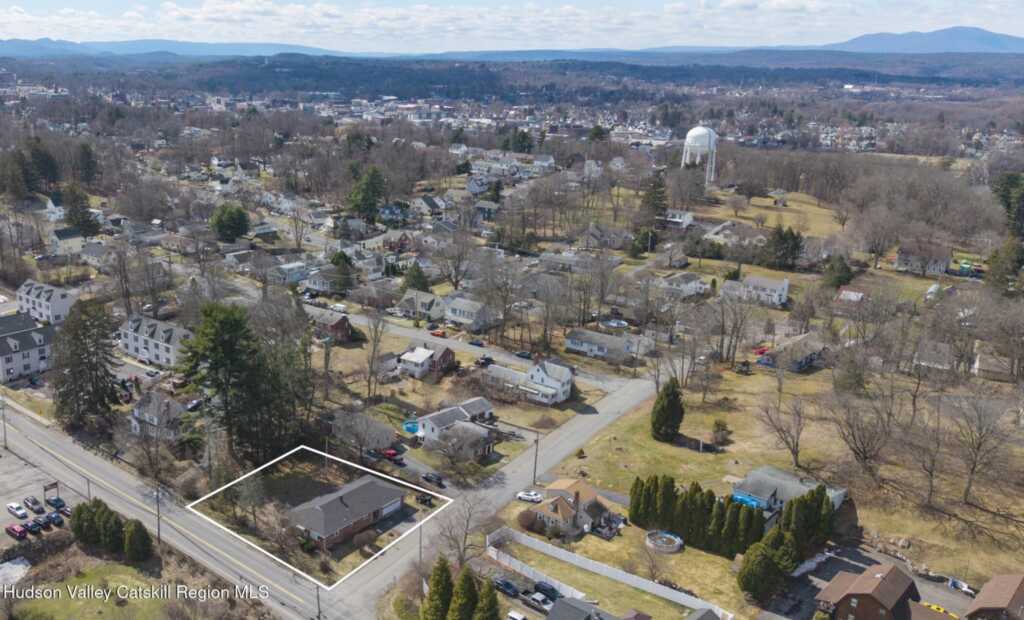 377 Chester Street, Kingston, NY 12401 - Photo 23 of 24