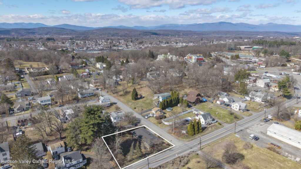 377 Chester Street, Kingston, NY 12401 - Photo 24 of 24