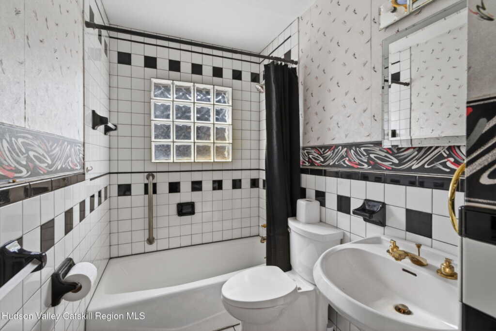 47 Meyers Road, Kingston, NY 12401 - Photo 34 of 50