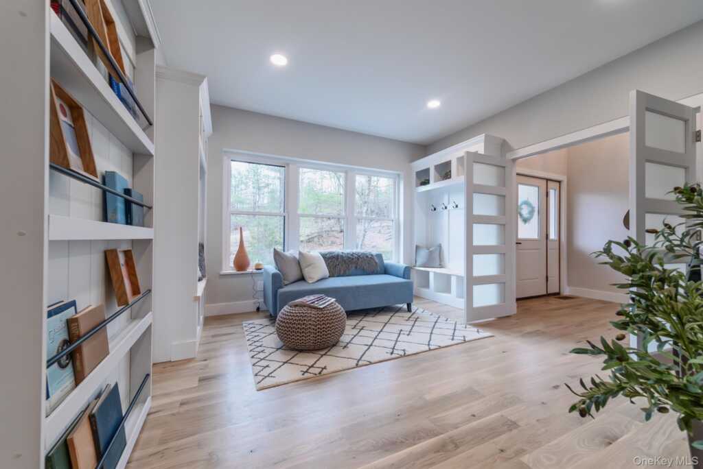 32 Pro Court, Hurley, NY 12443 - Photo 6 of 50