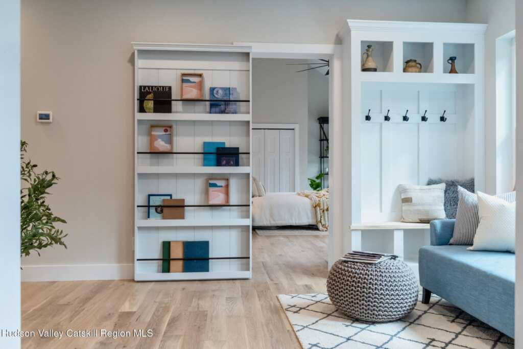 32 Pro Court, Hurley, NY 12443 - Photo 5 of 50
