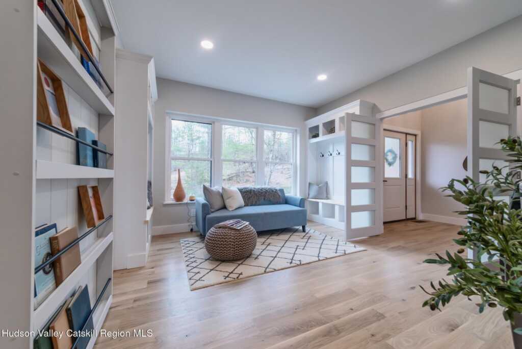 32 Pro Court, Hurley, NY 12443 - Photo 6 of 50