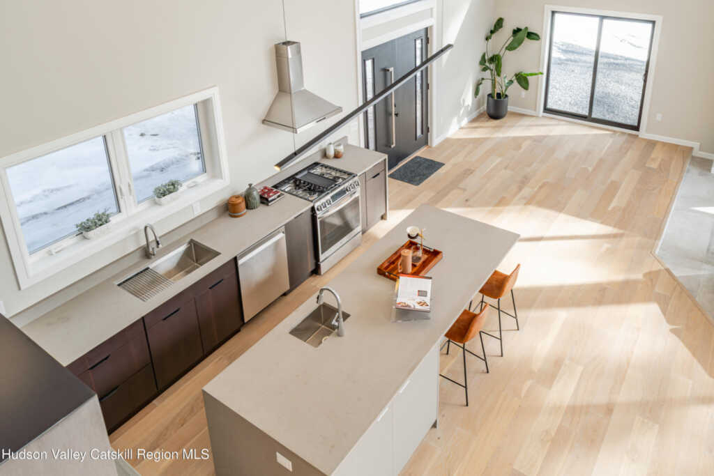 30 Narrow Road, Kingston, NY 12401 - Photo 15 of 34