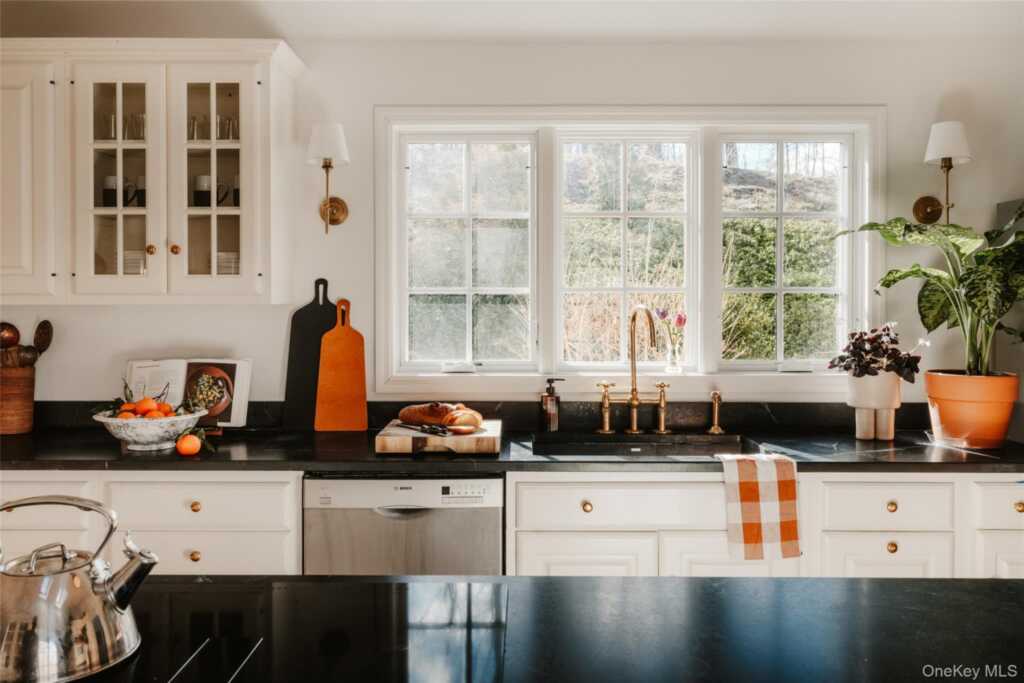 58 Delano Drive, Rhinebeck, NY 12572 - Photo 7 of 26