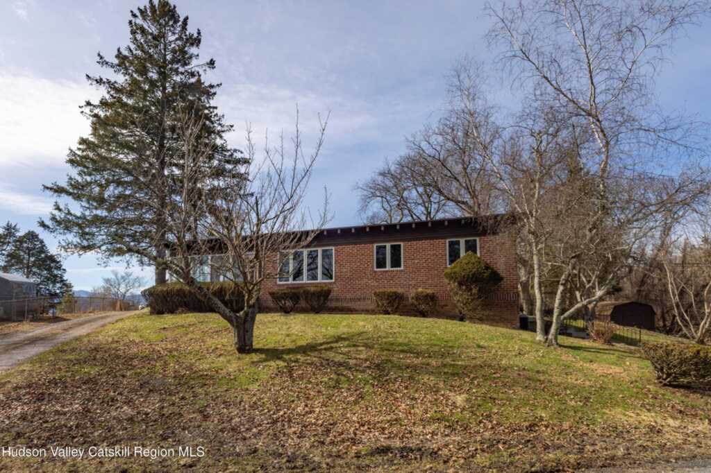 129 Camp Church Road, Saugerties, NY 12477