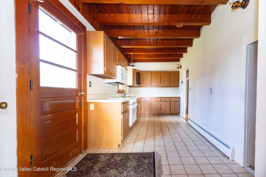 129 Camp Church Road, Saugerties, NY 12477 - Photo 11 of 34