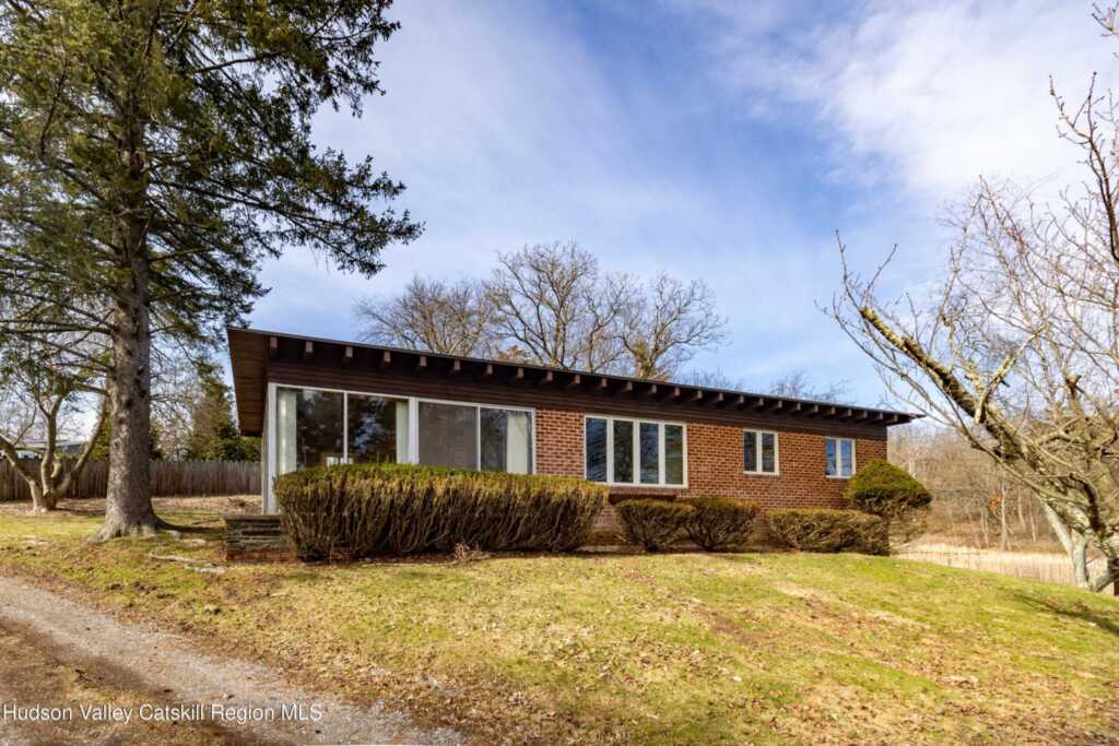 129 Camp Church Road, Saugerties, NY 12477 - Photo 2 of 34