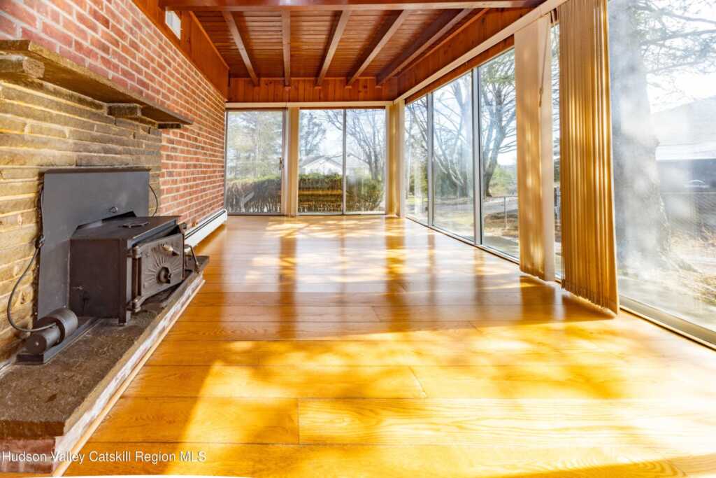 129 Camp Church Road, Saugerties, NY 12477 - Photo 6 of 34