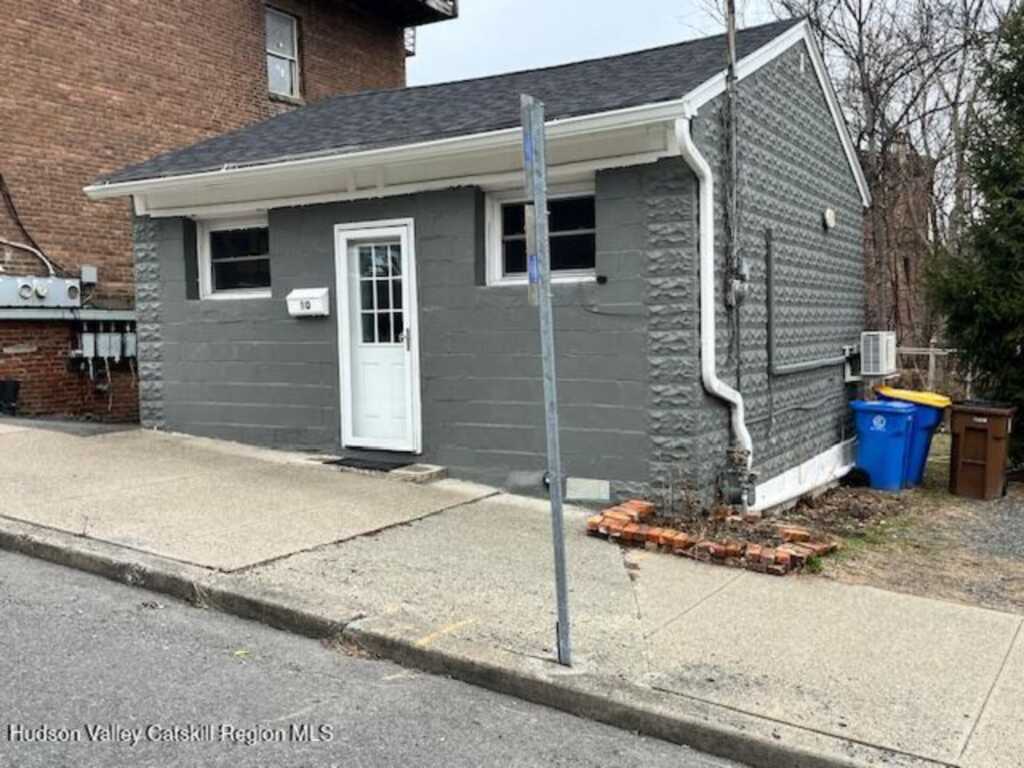 10 Post Street, Kingston, NY 12401 - Photo 2 of 8