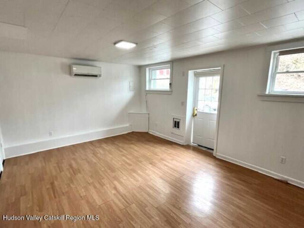 10 Post Street, Kingston, NY 12401 - Photo 4 of 8