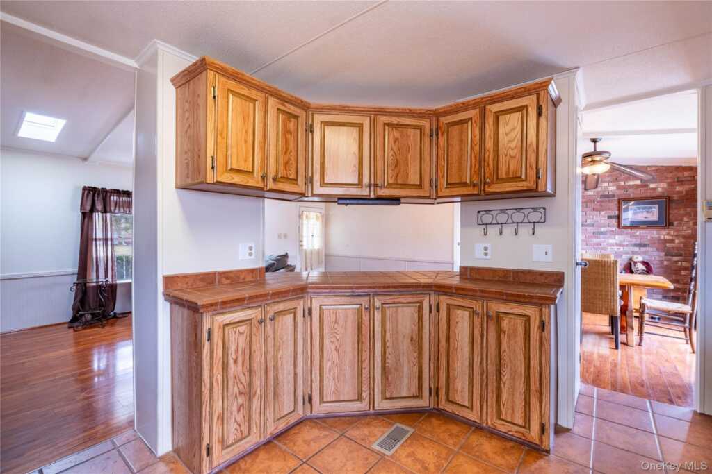 10 Apple Lane, New Paltz, NY 12561 - Photo 5 of 30