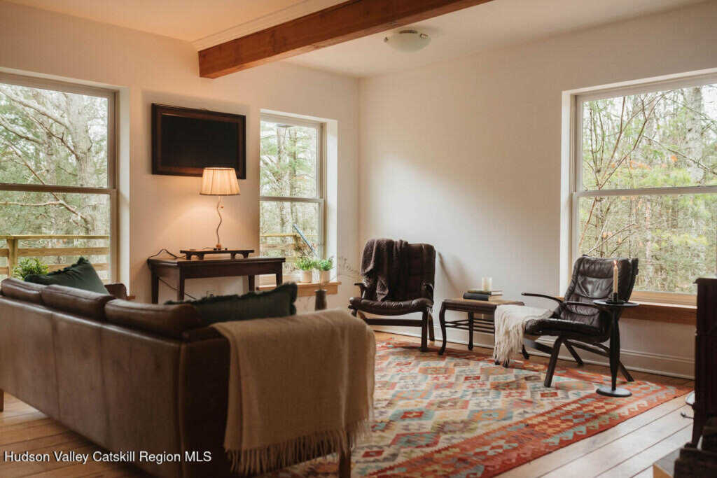 40 Northwoods Road, Saugerties, NY 12477 - Photo 5 of 43