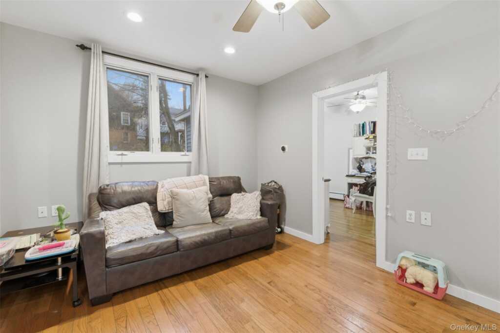 127 E Chester Street, Kingston, NY 12401 - Photo 11 of 27