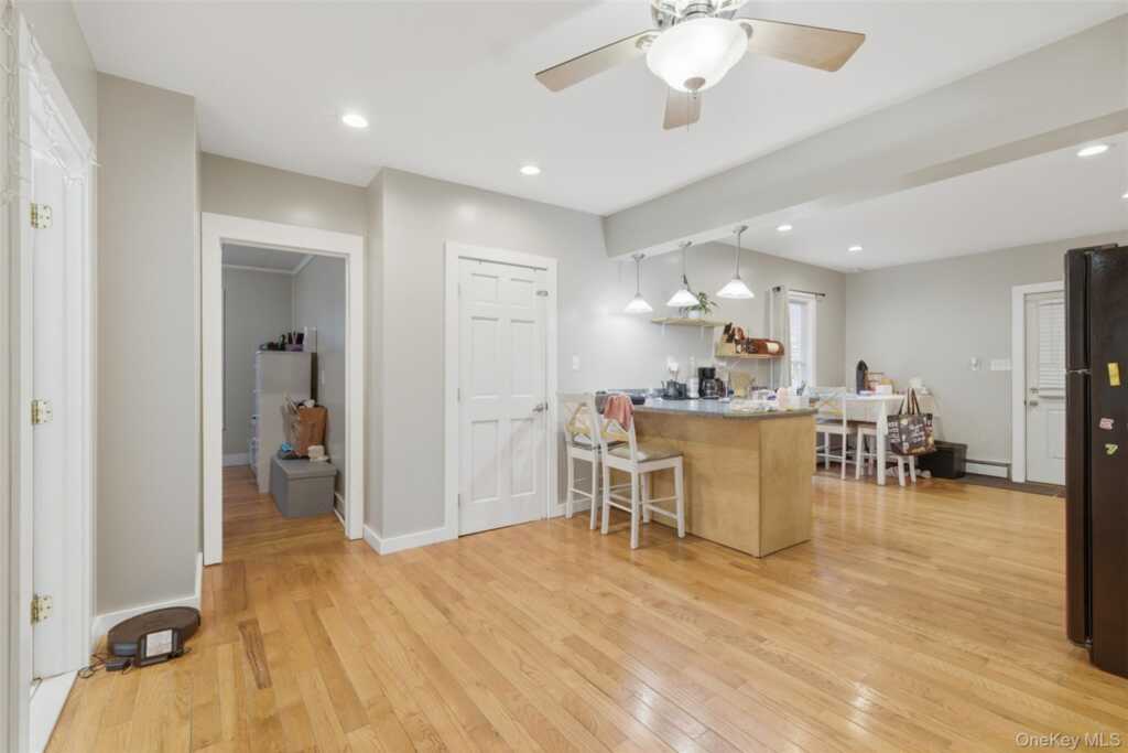 127 E Chester Street, Kingston, NY 12401 - Photo 13 of 27