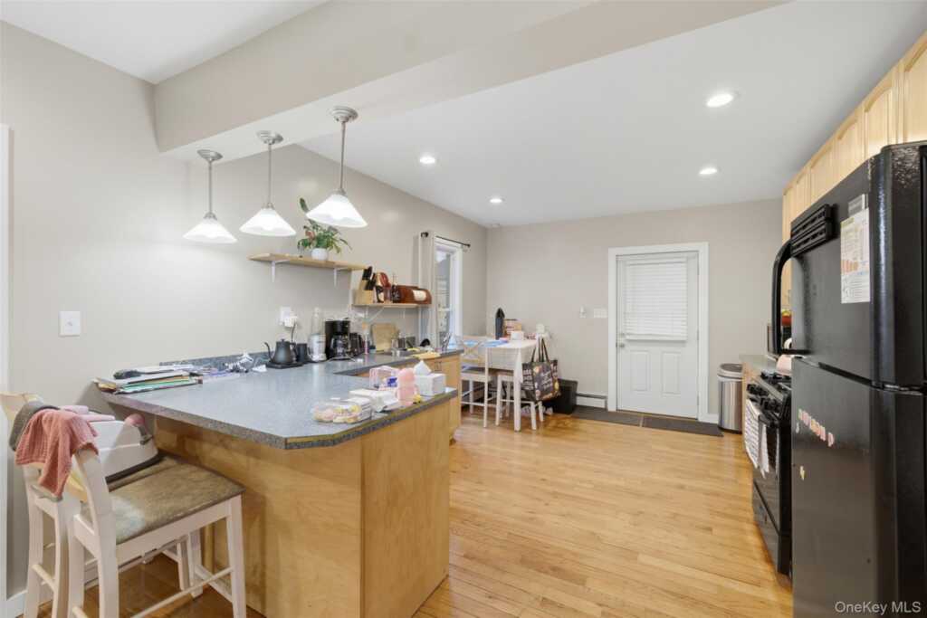 127 E Chester Street, Kingston, NY 12401 - Photo 14 of 27