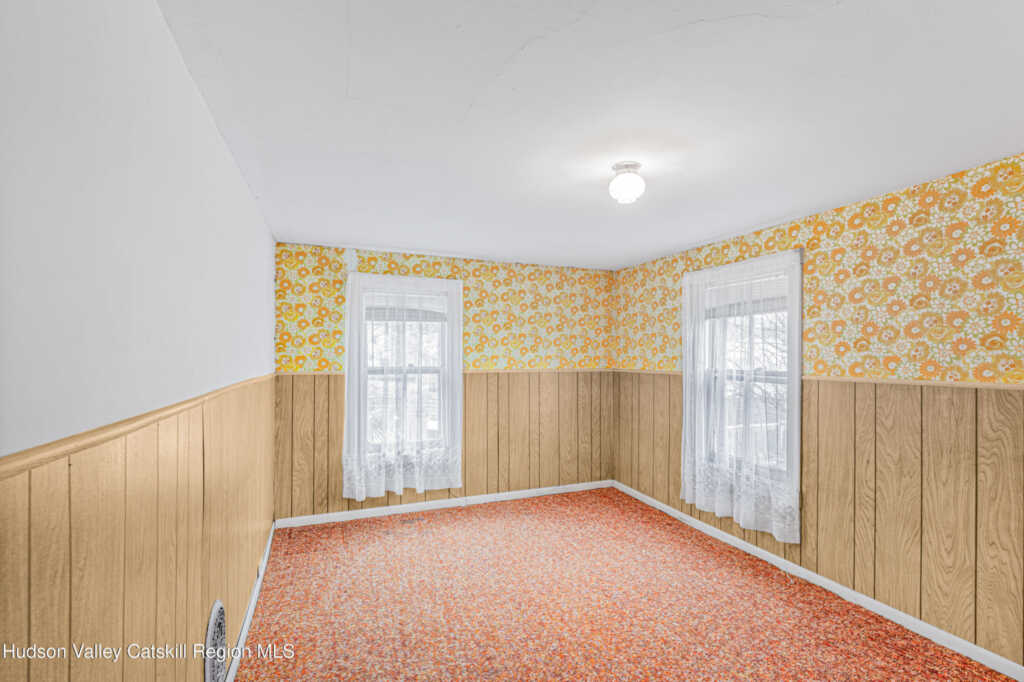 247 Chestnut Street, Kingston, NY 12401 - Photo 19 of 37