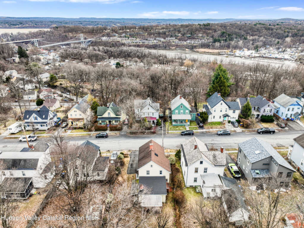 247 Chestnut Street, Kingston, NY 12401 - Photo 27 of 37