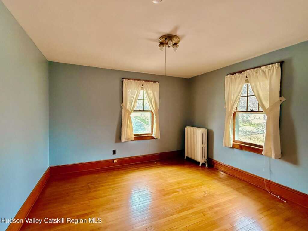 421 Albany Avenue, Kingston, NY 12401 - Photo 12 of 13