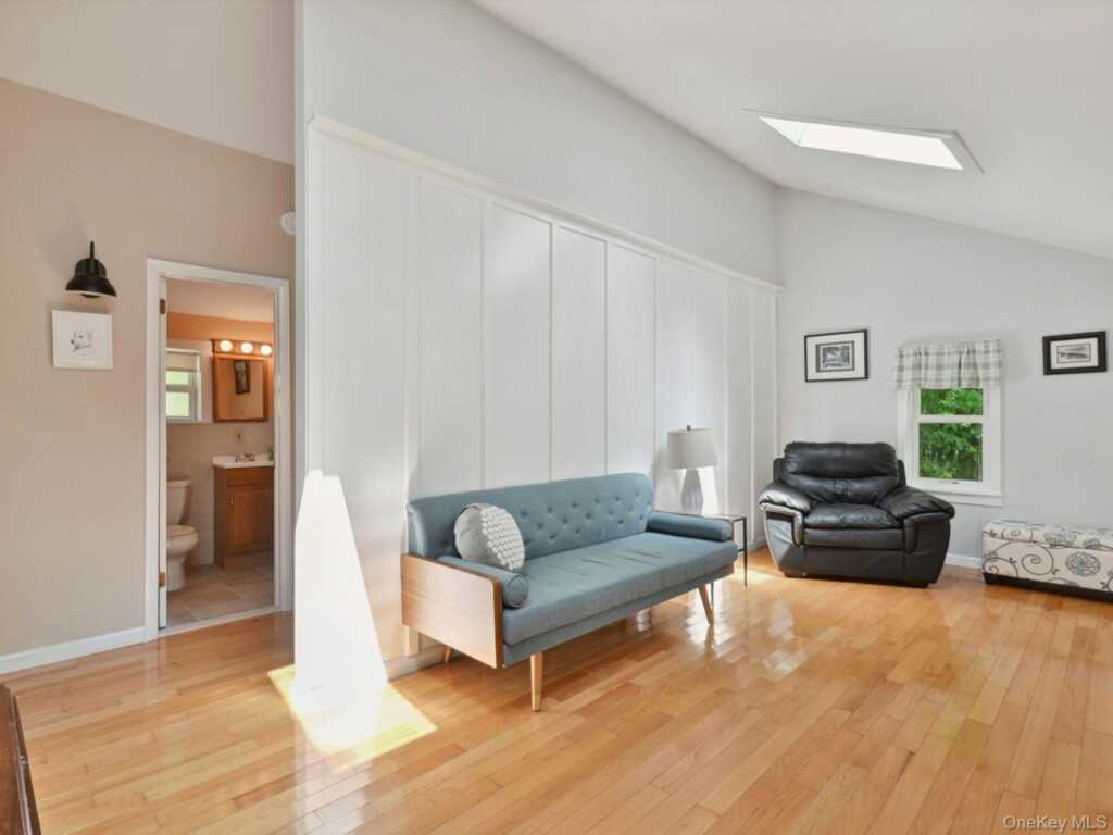 126 Hommelville Road, Saugerties, NY 12477 - Photo 7 of 32