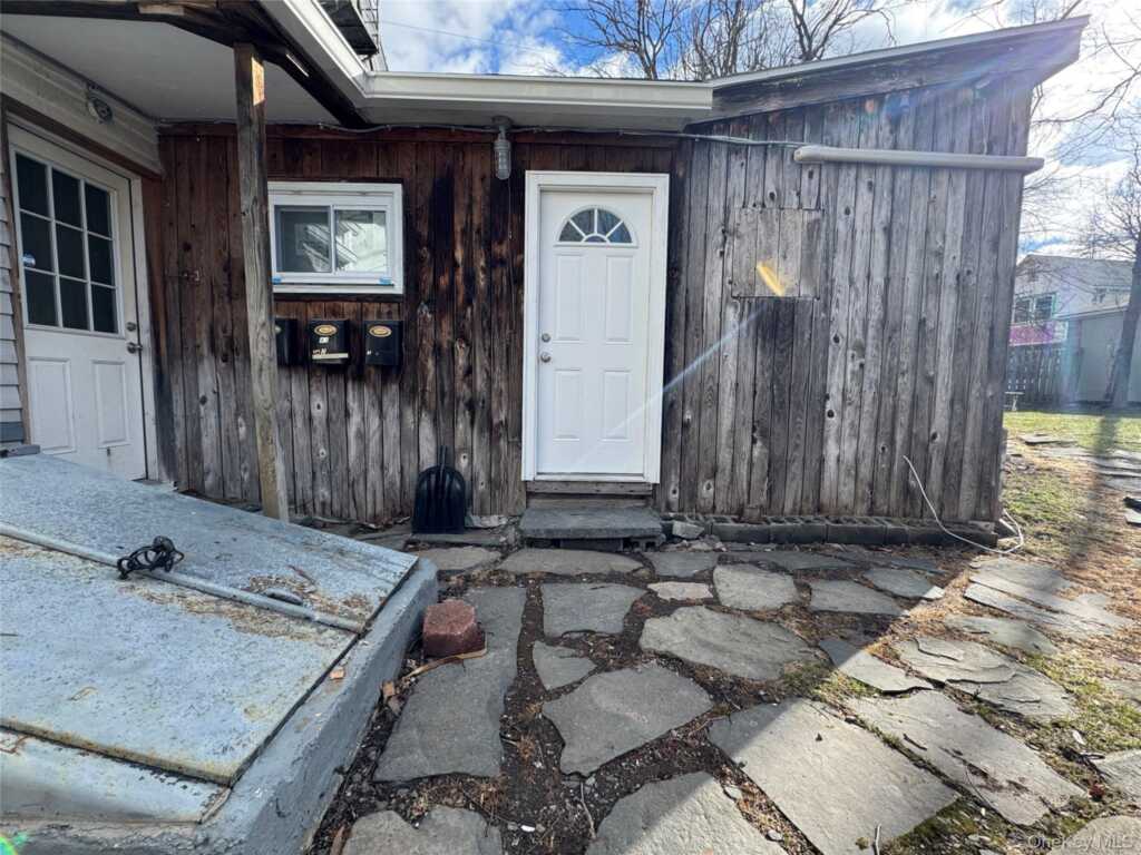 47 Tinker Street, Unit #1, Woodstock, NY 12498