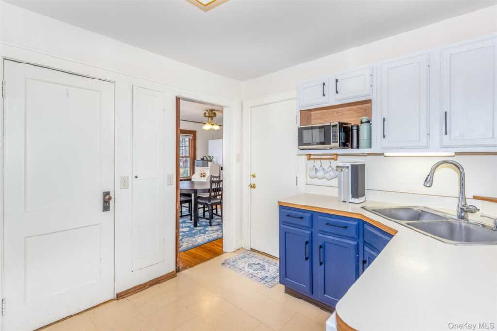 22 Millrock Road, New Paltz, NY 12561 - Photo 5 of 16