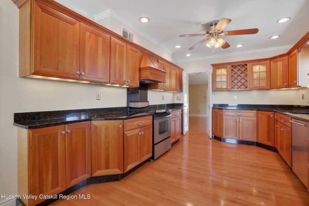 411 Albany Avenue, Unit #2, Kingston, NY 12401 - Photo 9 of 12