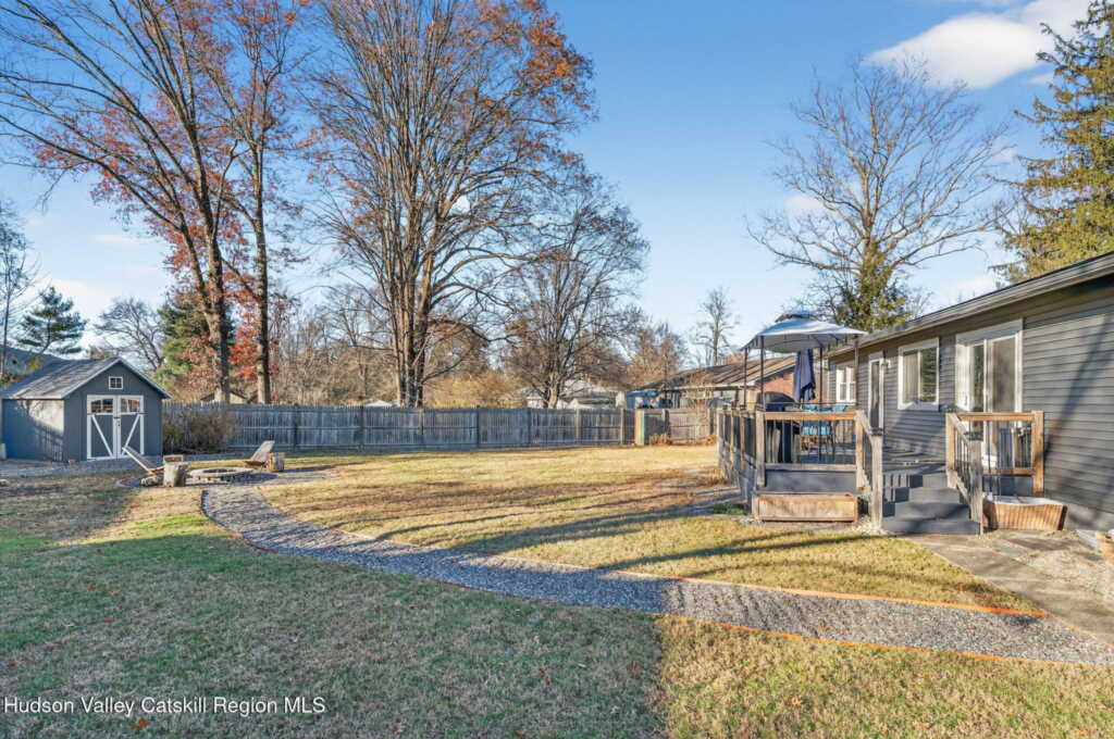 15 Closs Drive, Rhinebeck, NY 12572 - Photo 24 of 28