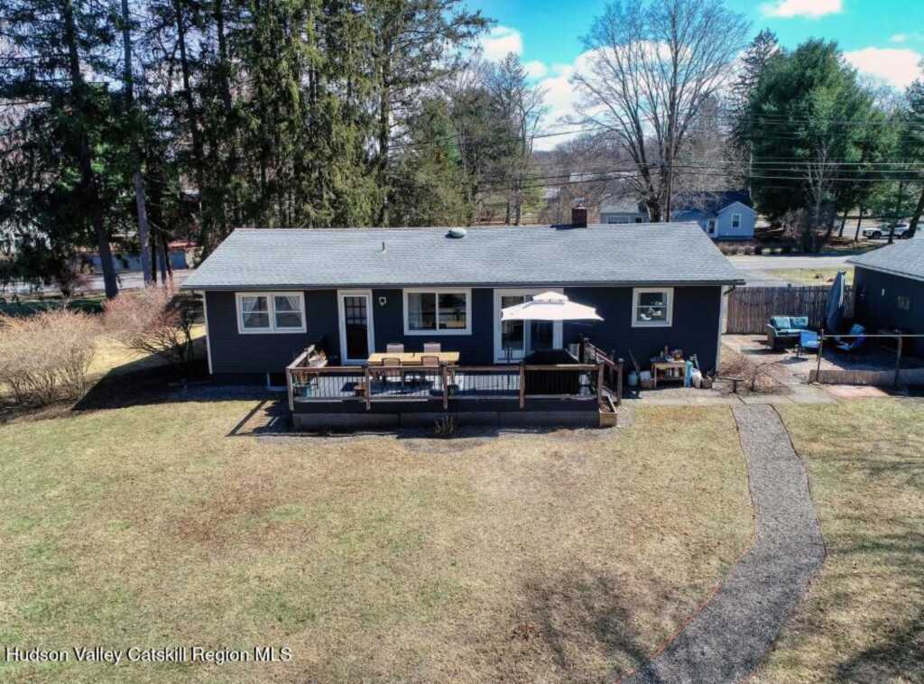 15 Closs Drive, Rhinebeck, NY 12572 - Photo 27 of 28