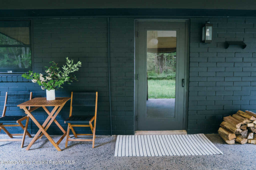 35 Race Track Road, Woodstock, NY 12409 - Photo 2 of 15