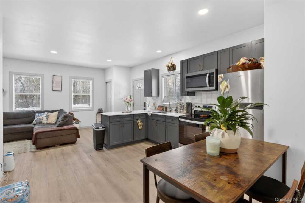 3 & 5 Dutchtown Road, Unit #1-3, Saugerties, NY 12477 - Photo 7 of 23