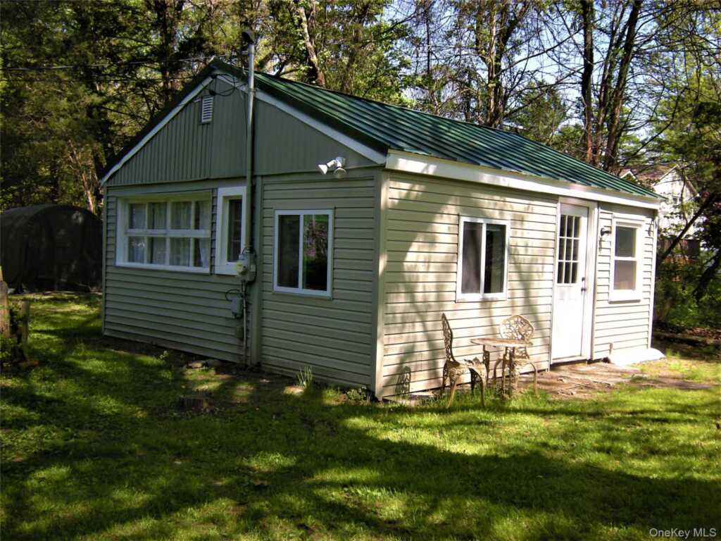 406 Sepasco Center Street, Unit #1, Rhinebeck, NY 12572 - Photo 2 of 15