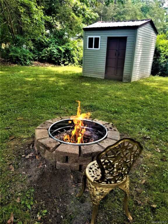 406 Sepasco Center Street, Unit #1, Rhinebeck, NY 12572 - Photo 4 of 15