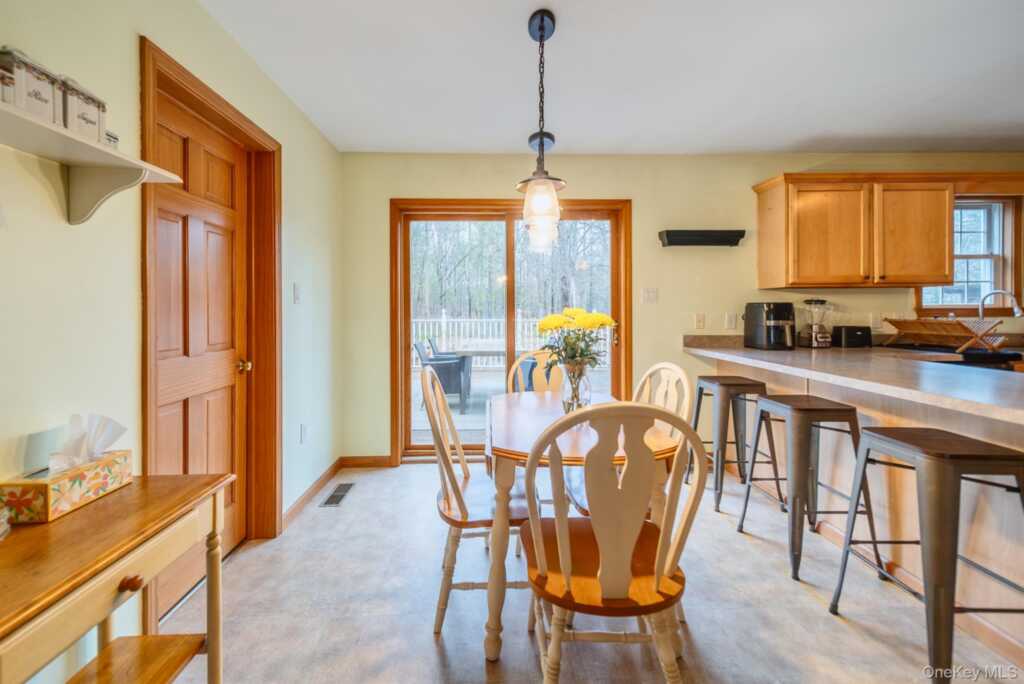 226 Blue Mountain Road, Saugerties, NY 12477 - Photo 14 of 45