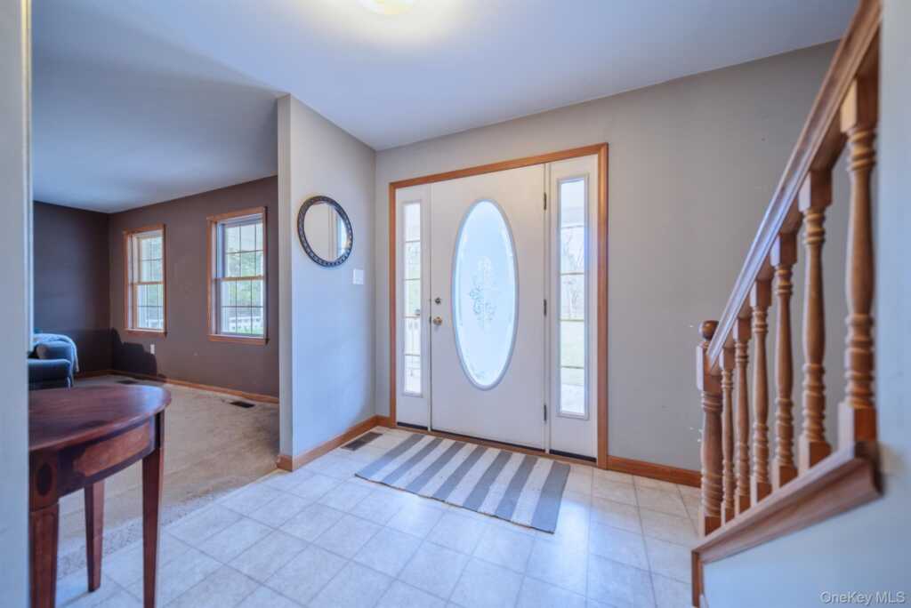 226 Blue Mountain Road, Saugerties, NY 12477 - Photo 3 of 45