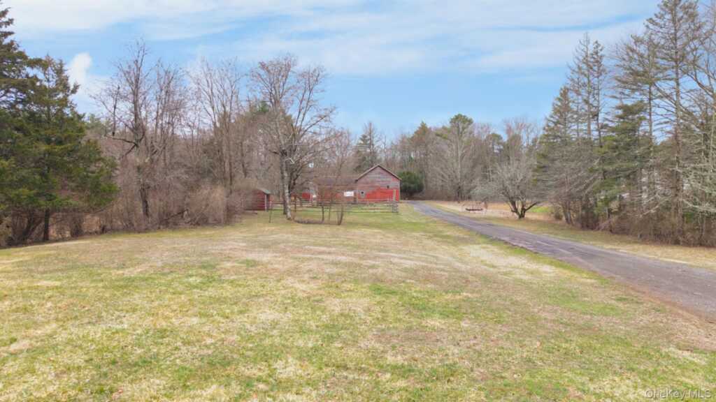 226 Blue Mountain Road, Saugerties, NY 12477 - Photo 42 of 45