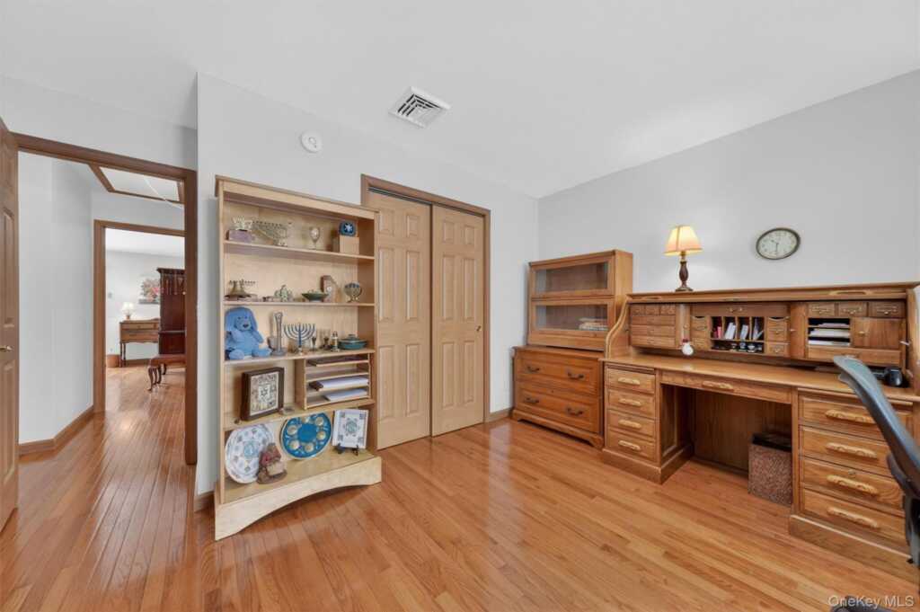 16 Carol Anns Way, Saugerties, NY 12477 - Photo 22 of 49