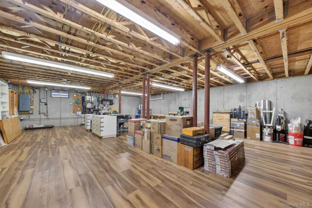 16 Carol Anns Way, Saugerties, NY 12477 - Photo 33 of 49