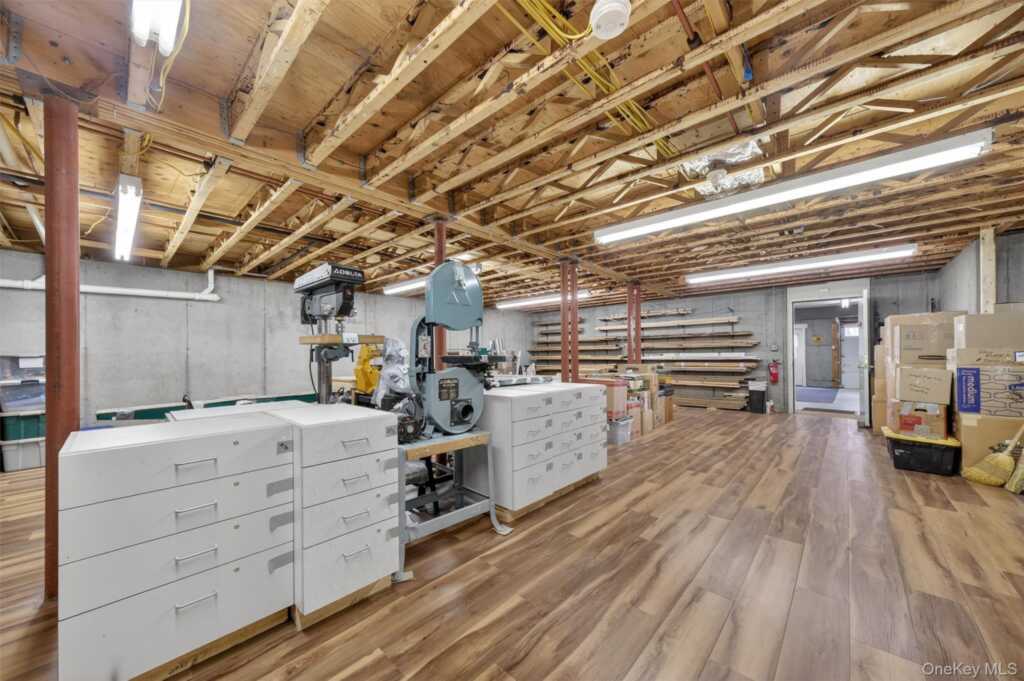 16 Carol Anns Way, Saugerties, NY 12477 - Photo 34 of 49