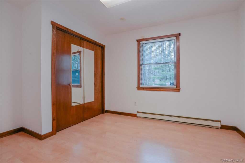 1050 Route 28, Kingston, NY 12401 - Photo 10 of 19