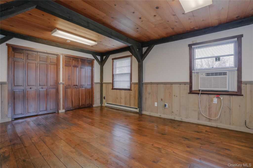 1050 Route 28, Kingston, NY 12401 - Photo 7 of 19