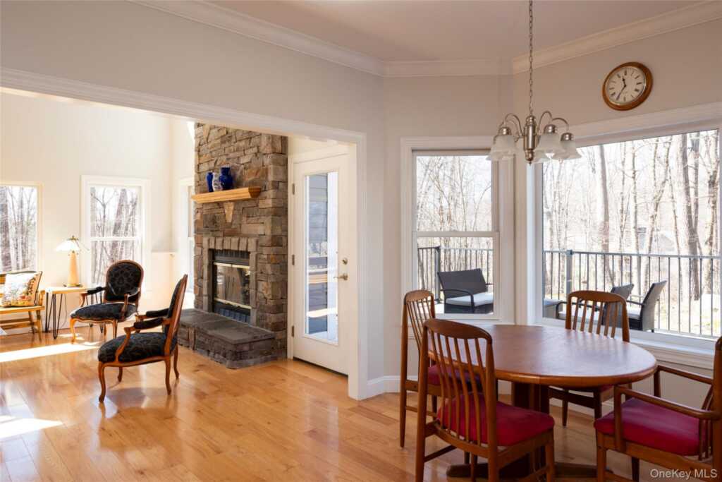 35 Peacock Road, Rhinebeck, NY 12572 - Photo 10 of 32