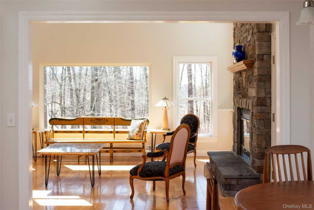 35 Peacock Road, Rhinebeck, NY 12572 - Photo 11 of 32