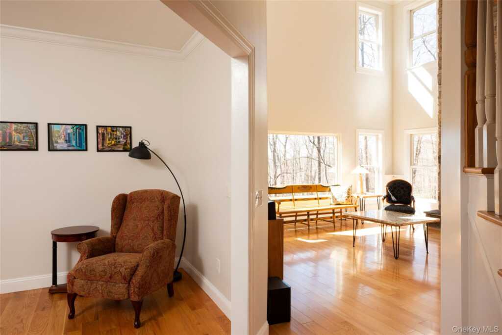 35 Peacock Road, Rhinebeck, NY 12572 - Photo 14 of 32