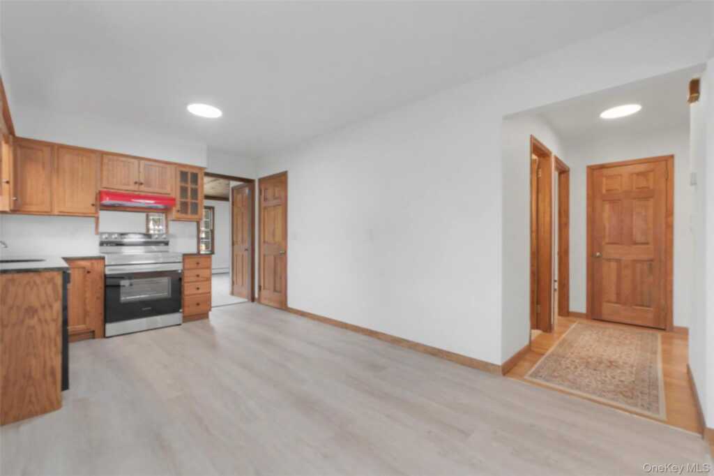 30 Hummel Road, New Paltz, NY 12561 - Photo 13 of 38