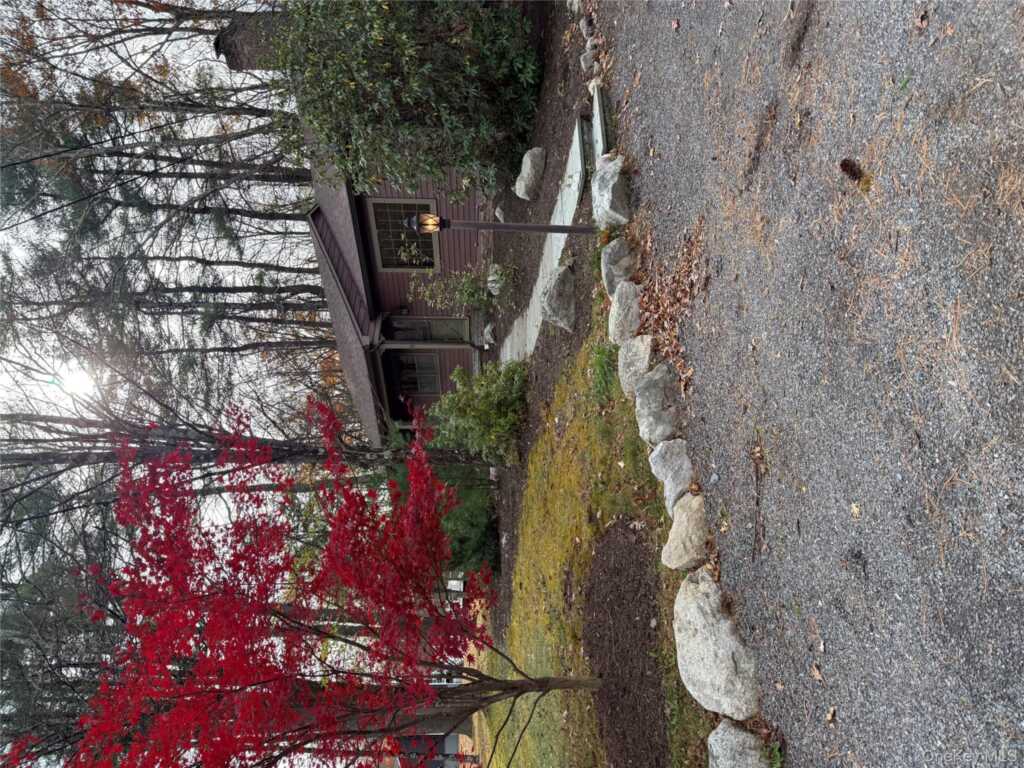 30 Hummel Road, New Paltz, NY 12561 - Photo 3 of 38