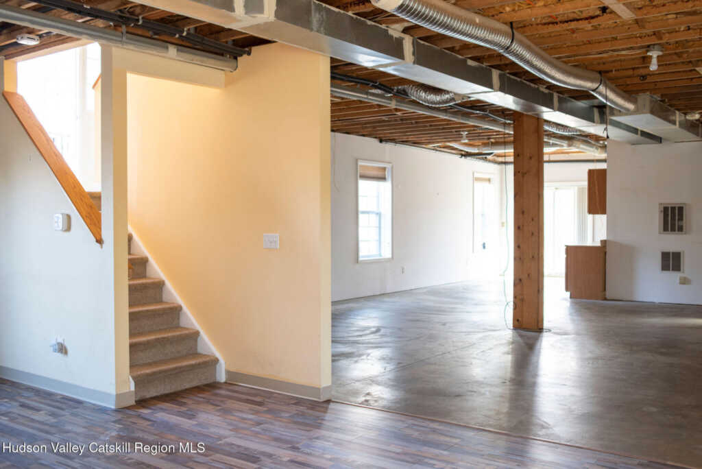 212 Rhinecliff Road, Rhinebeck, NY 12572 - Photo 15 of 18