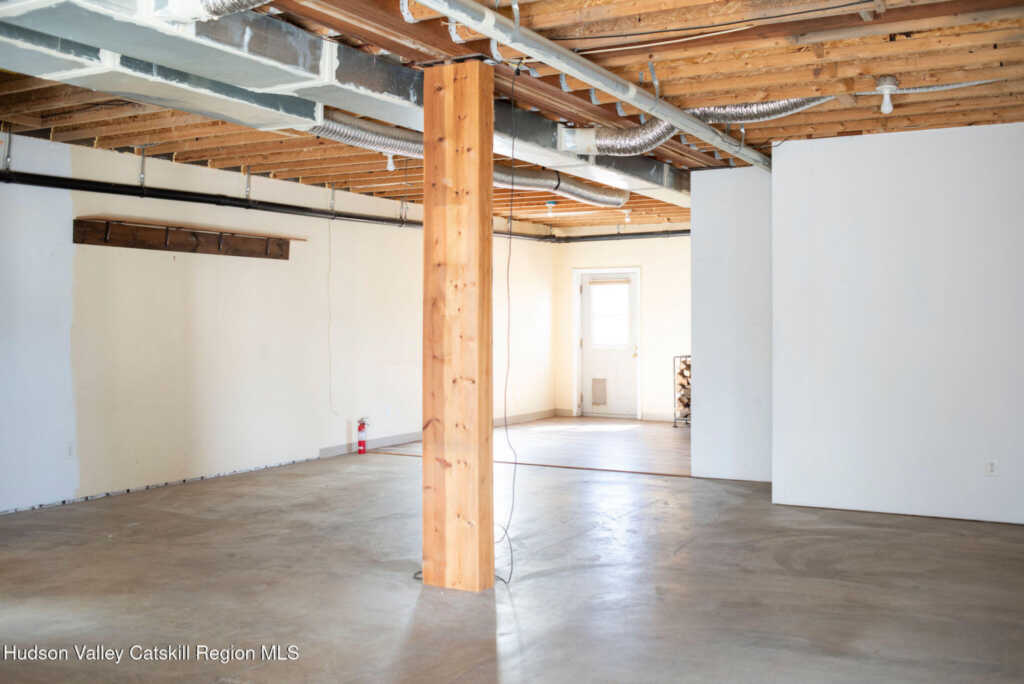 212 Rhinecliff Road, Rhinebeck, NY 12572 - Photo 16 of 18