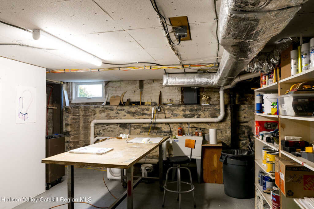 110 Market Street, Saugerties, NY 12477 - Photo 40 of 49