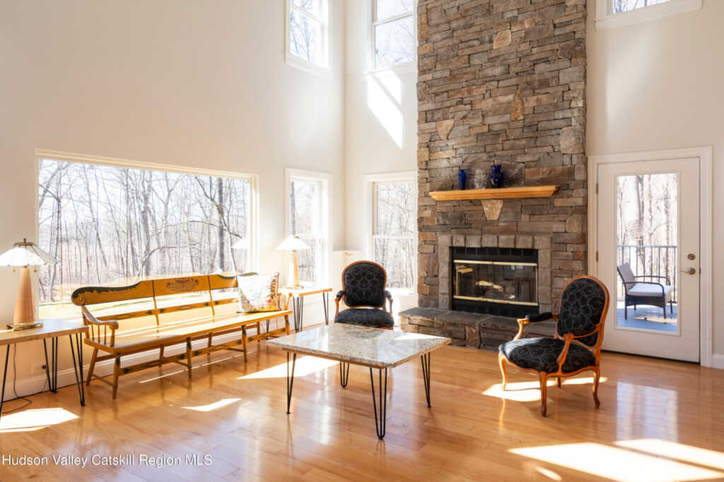 35 Peacock Road, Rhinebeck, NY 12572 - Photo 12 of 32