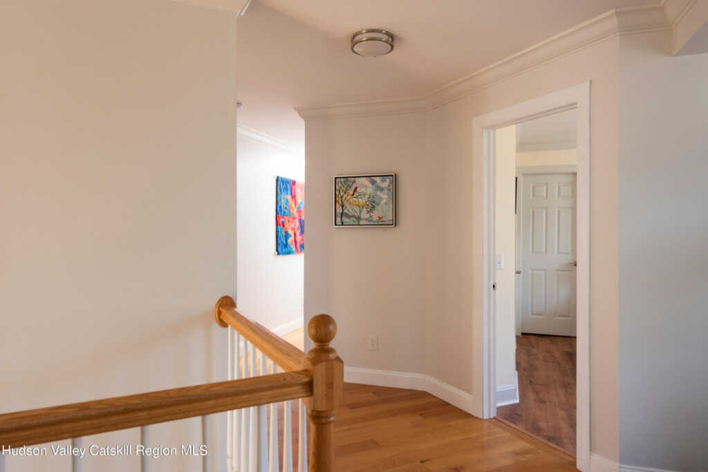 35 Peacock Road, Rhinebeck, NY 12572 - Photo 24 of 32